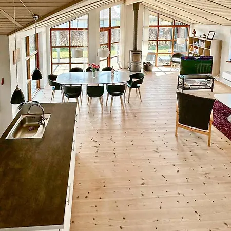 Dejligt Hjem I Med Sauna Feriehus *
